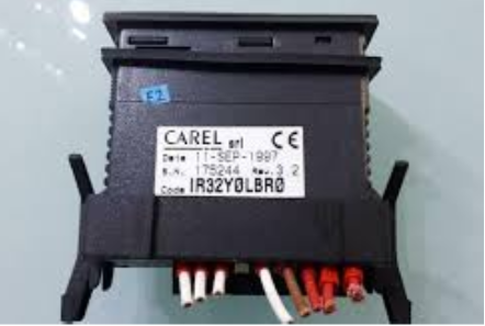 Controlador IR32Y  (4 reles, 2 sondas) Carel